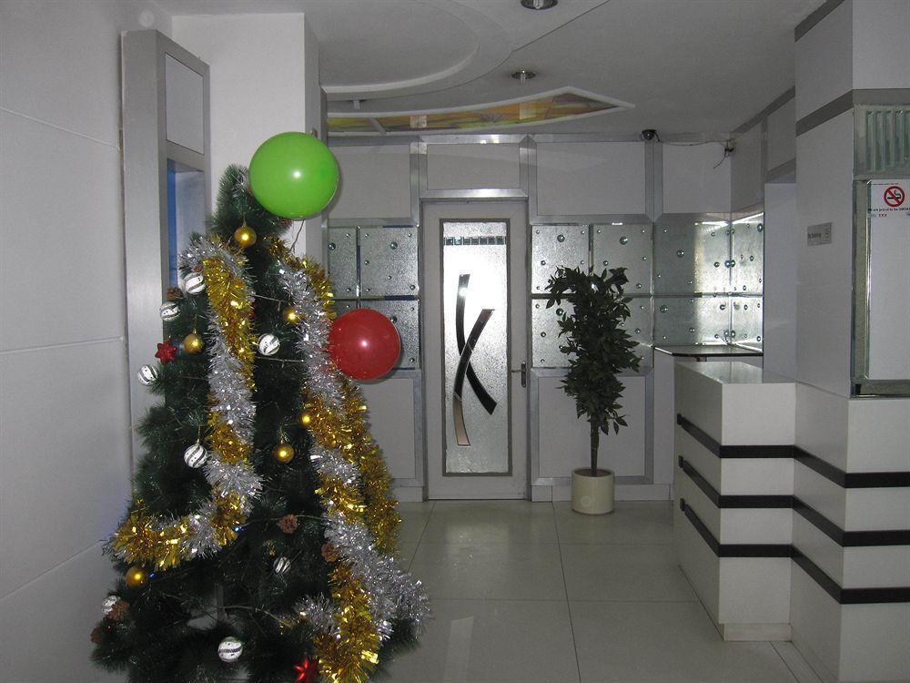 Hotel Kwality New Delhi Luaran gambar