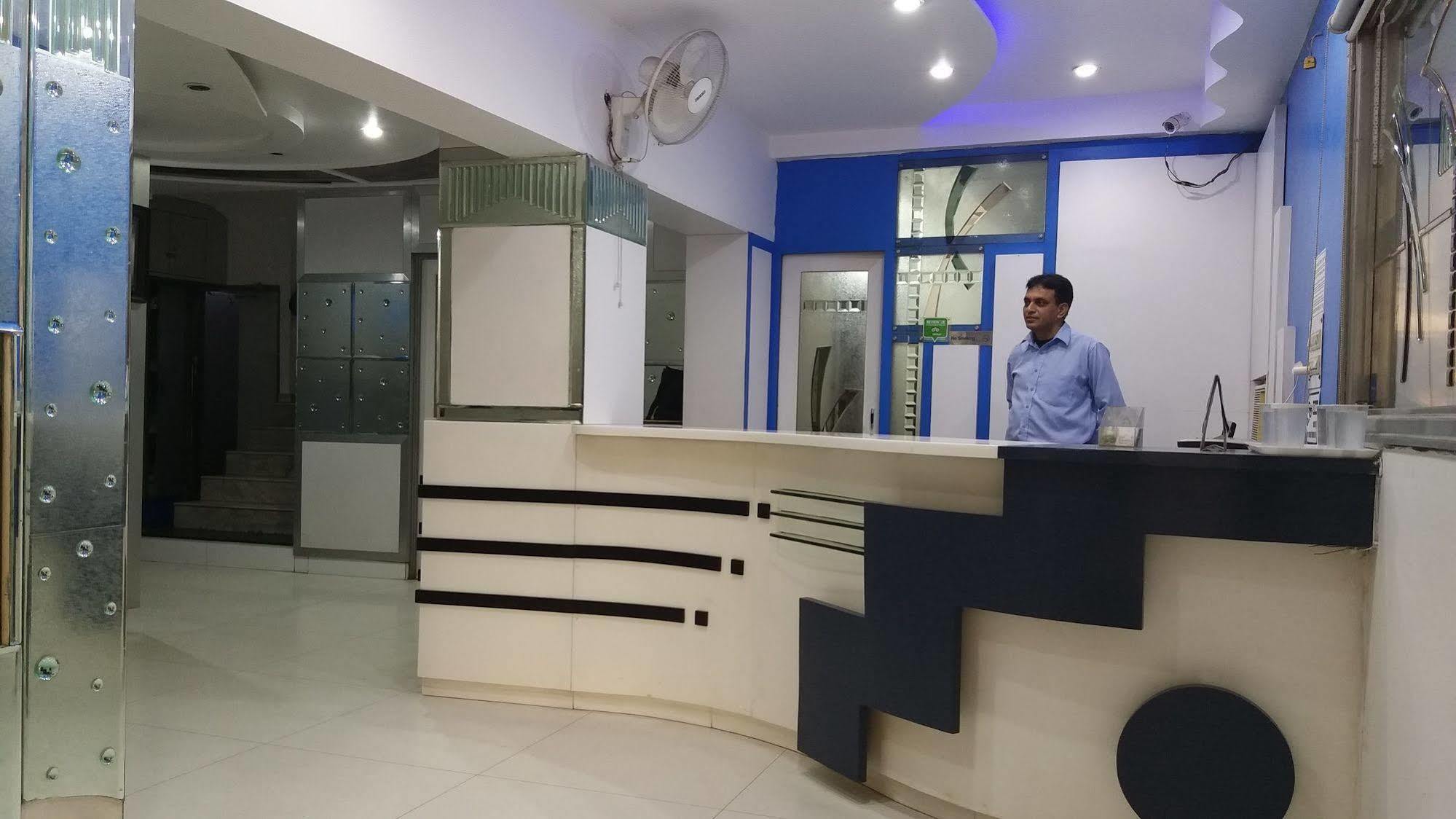 Hotel Kwality New Delhi Luaran gambar