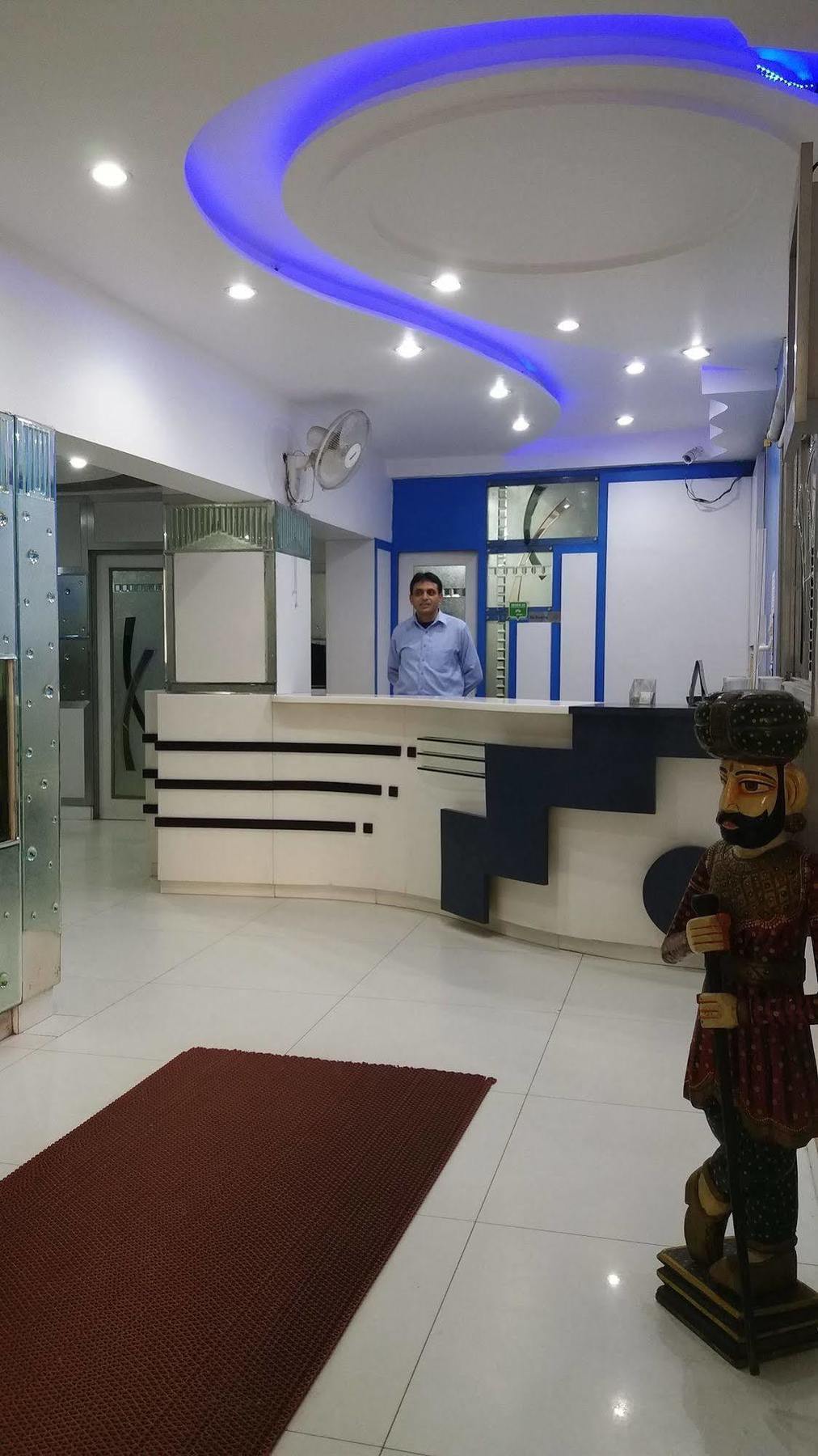 Hotel Kwality New Delhi Luaran gambar